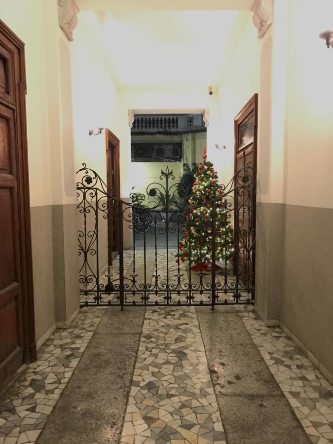 Studio 18 Apartment Milan Luaran gambar